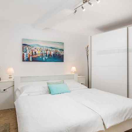 Apartment Follow Me Opatija Exterior foto